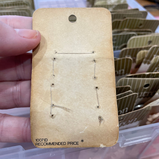 Buttons, Vintage Beutron 893, 12mm