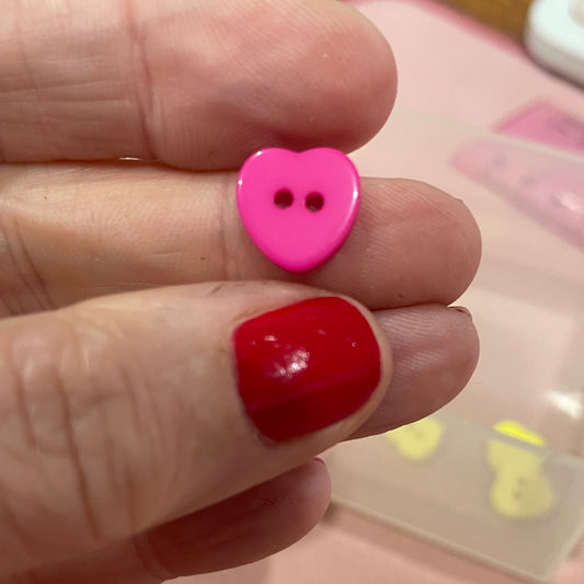 Button, Pink Heart Resin, 10mm