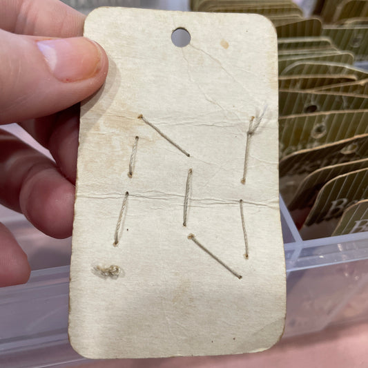 Buttons, Vintage Beutron 701, 8mm