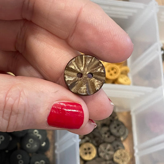 Button, Pressed Petal Coconut, 15mm