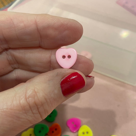 Button, Light Pink Heart Resin, 10mm