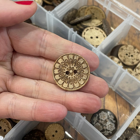 Button, Petals Coconut, 25mm