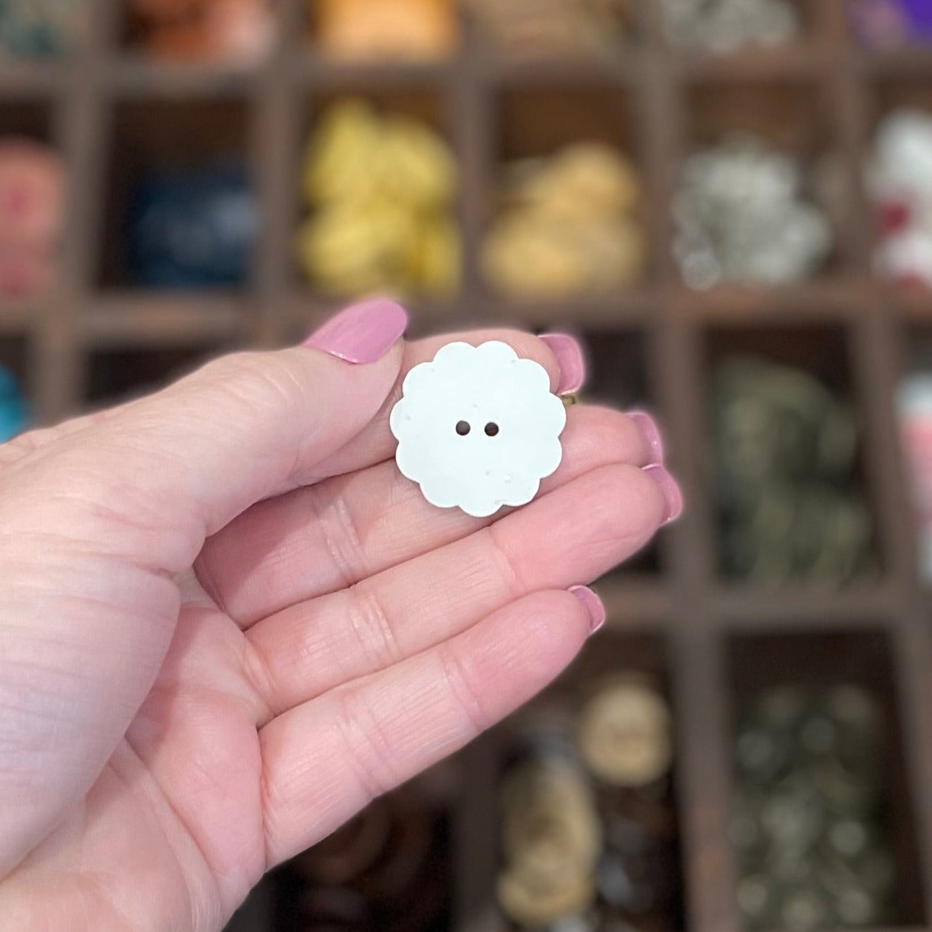 Button, Retro Flower Acrylic, 25mm