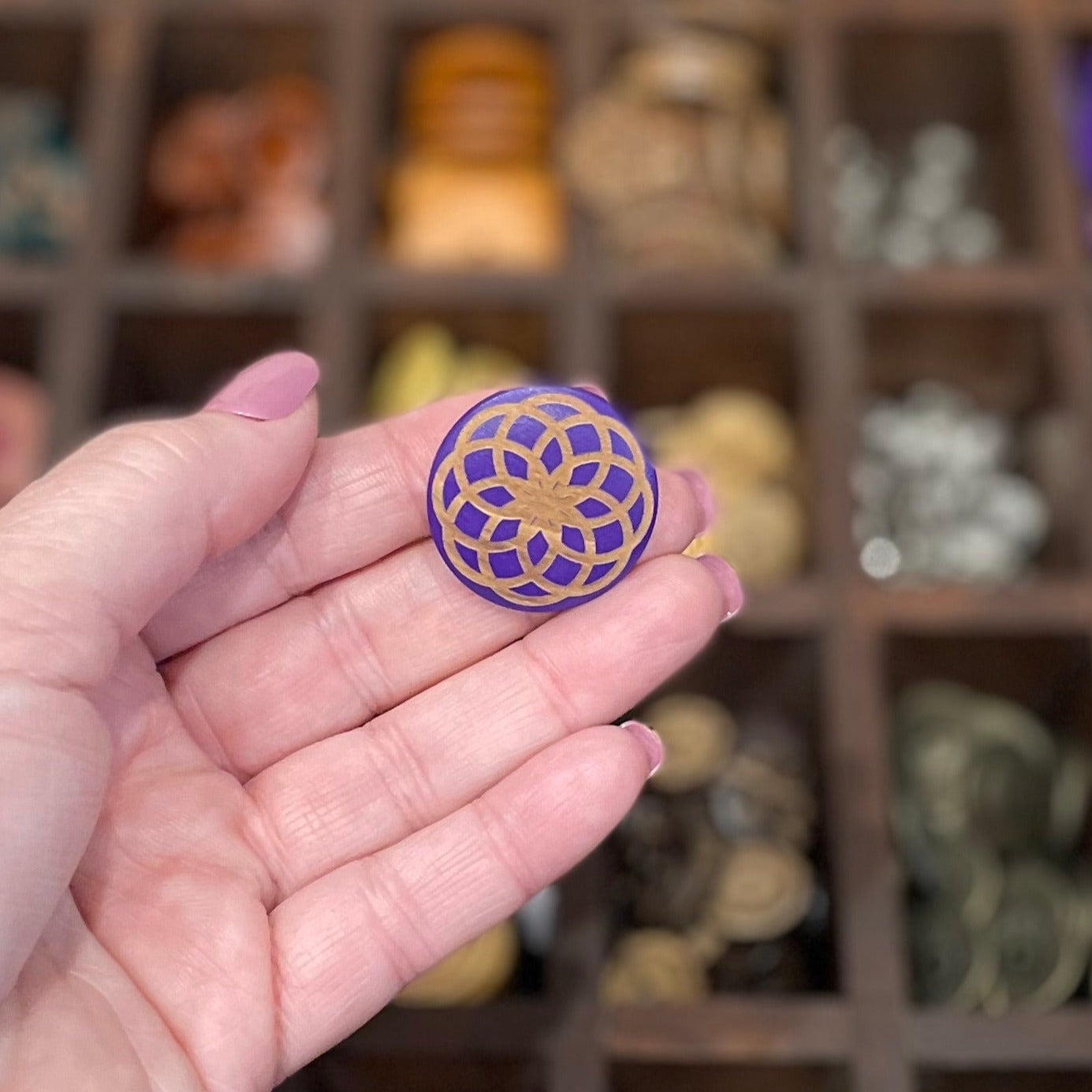 Button, Purple Spiral Pear Wood, 28mm Shanked