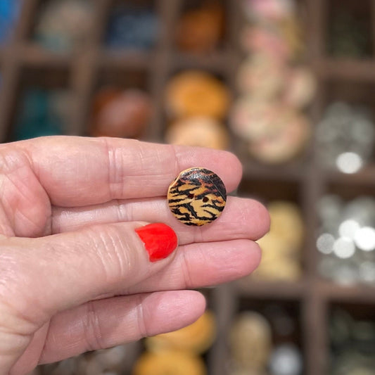 Button, Tiger Print Pear Wood, 18mm