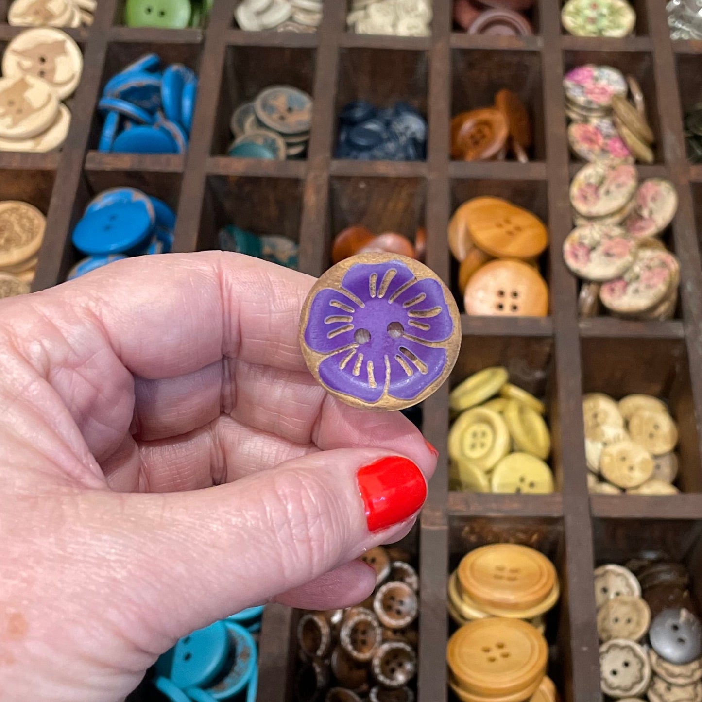 Button, Purple Poppy Pear Wood, 27mm