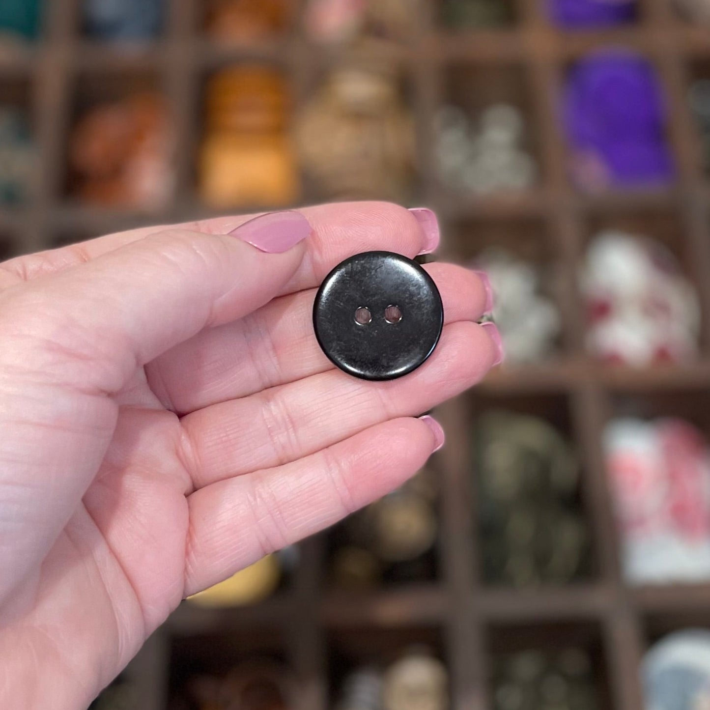 Button, Vintage Red Stripes Acrylic, 25mm