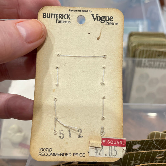 Buttons, Vintage Beutron 512, 13mm