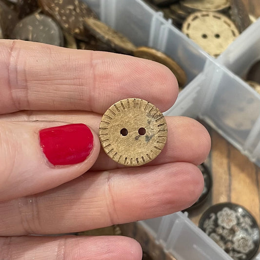 Button, Dash Coconut, 18mm