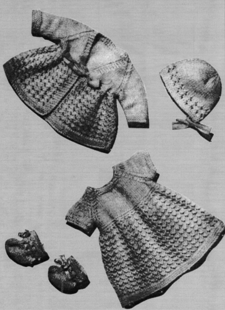 Quickly Knitted Clothes for Dolls, Knitting Pattern Book