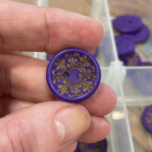 Button, Purple Fleur De Lis Pear Wood, 20mm