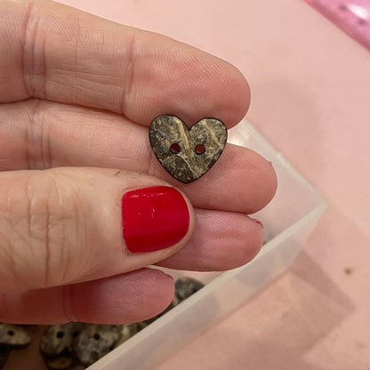 Button, Heart Coconut, 15mm