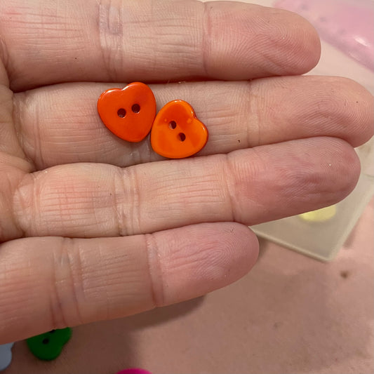 Button, Orange Heart Resin, 10mm