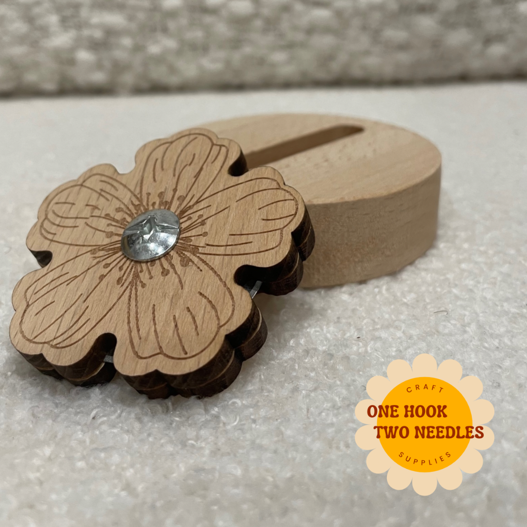 Wooden Thread Cutter, Flower