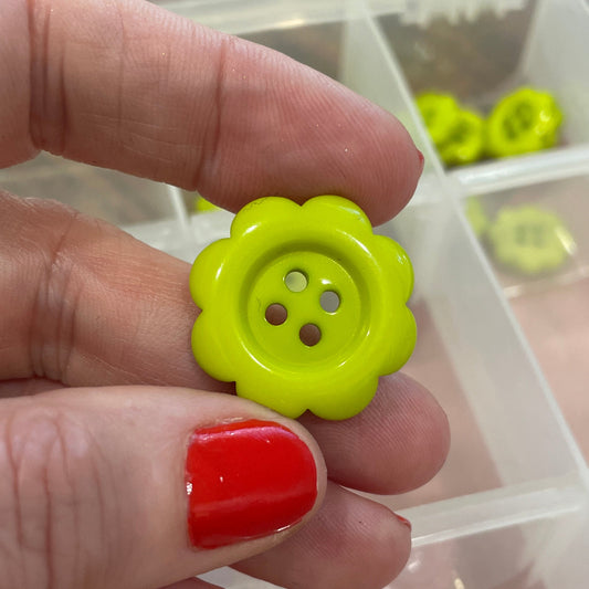 Button, Green Petal Ridge Acrylic, 25mm