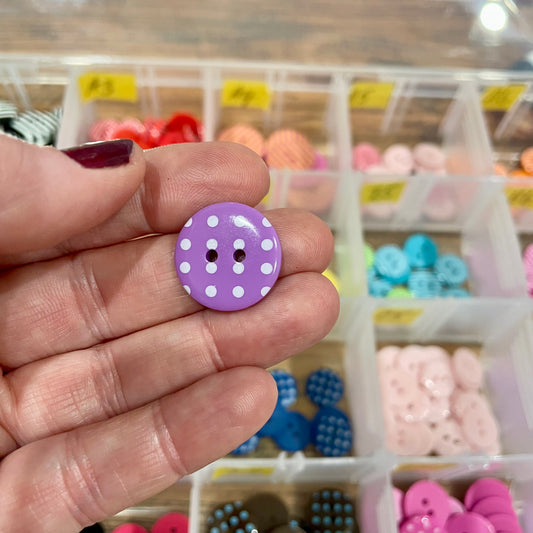 Button, Purple with White Spots Resin, 19mm