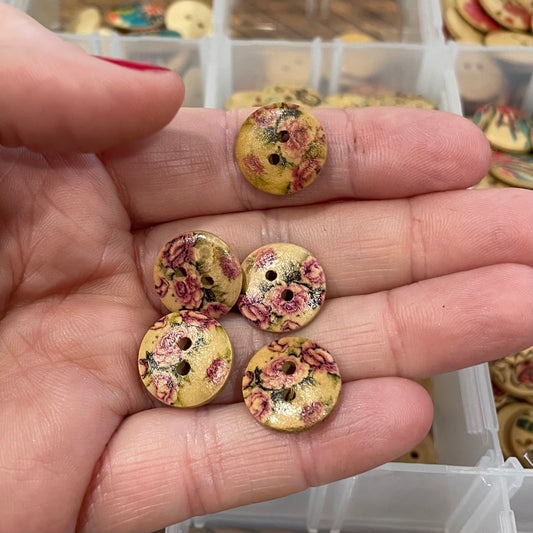 Button, Pink Rose Pear Wood, 15mm