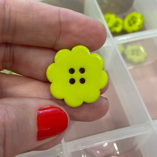 Button, Green Petal Ridge Acrylic, 25mm
