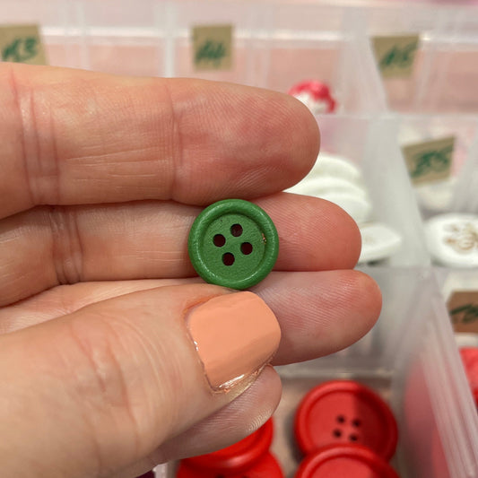 Button, Green Ridge Pear Wood, 12mm