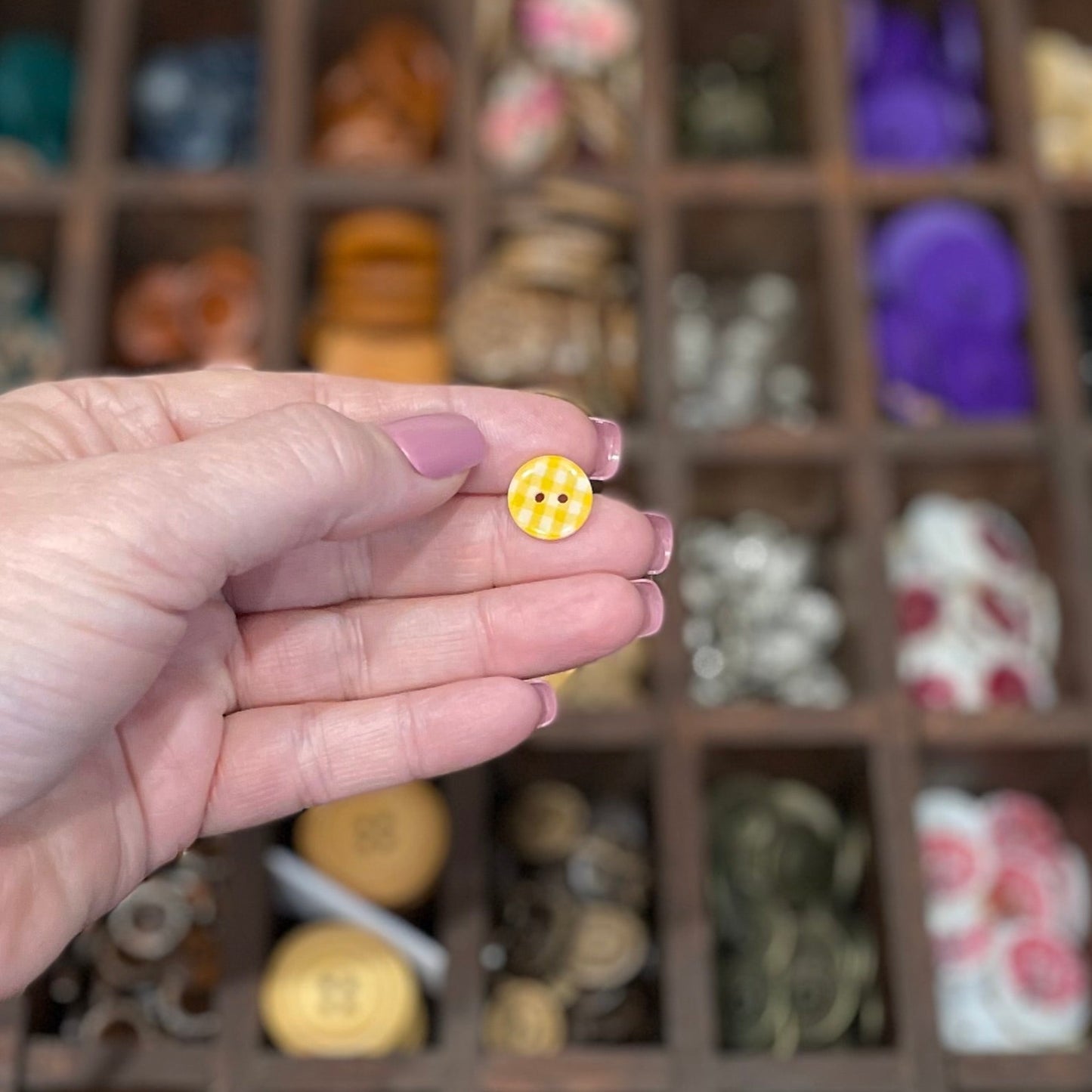 Button, Yellow Gingham Resin, 13mm