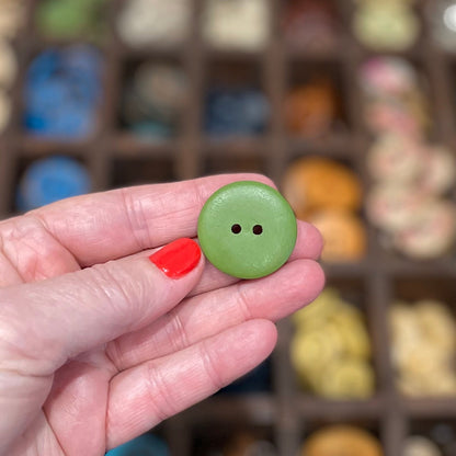 Button, Green Poppy Pear Wood, 27mm