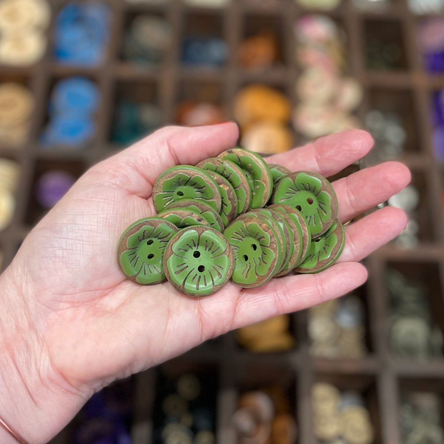 Button, Green Poppy Pear Wood, 27mm