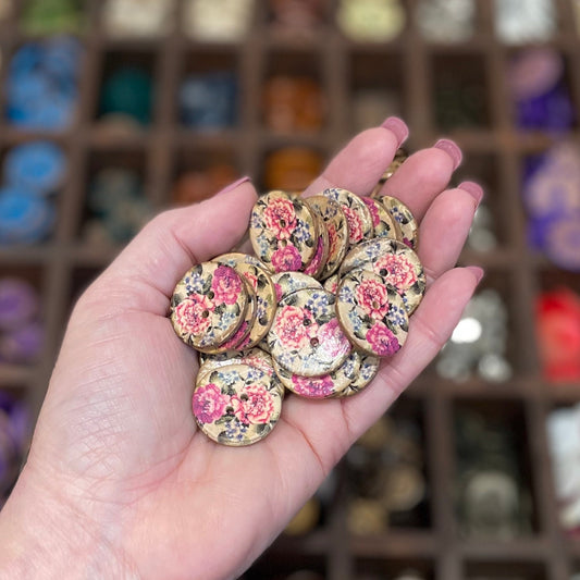 Button, Rich Roses Coconut, 25mm