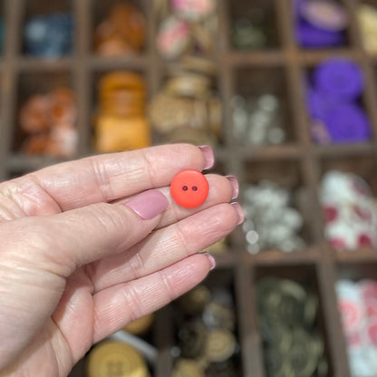 Button, Retro Red Lines Acrylic, 15mm