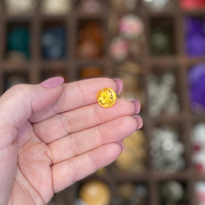 Button, Yellow Daisy Resin, 12mm