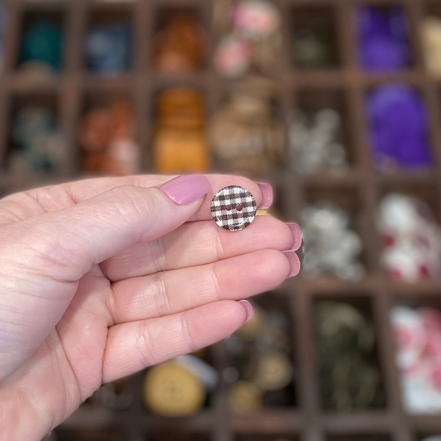 Button, Brown Gingham Resin, 15mm