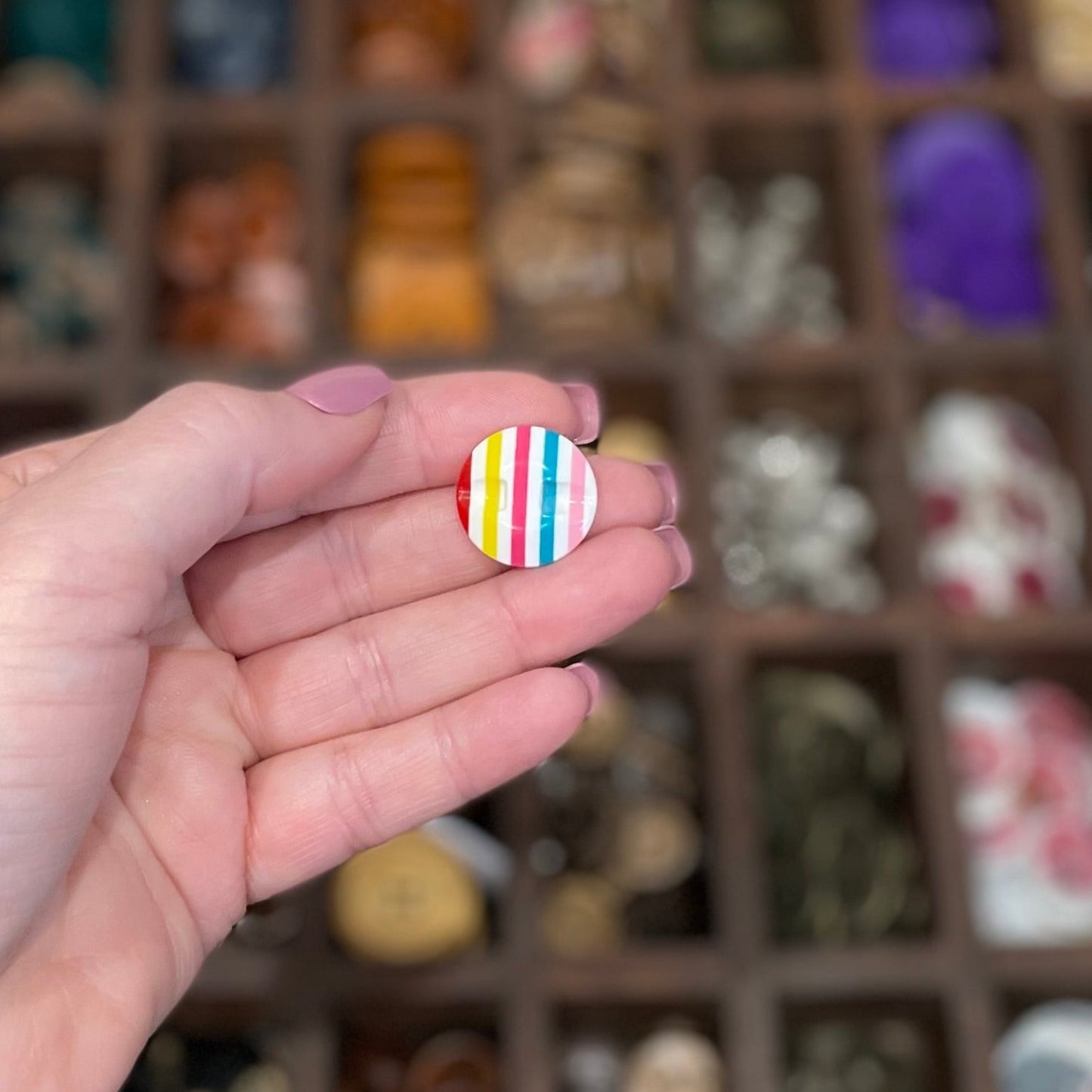 Button, Rainbow Stripes Resin, 20mm