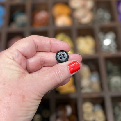 Button, Black Flower Pear Wood, 15mm