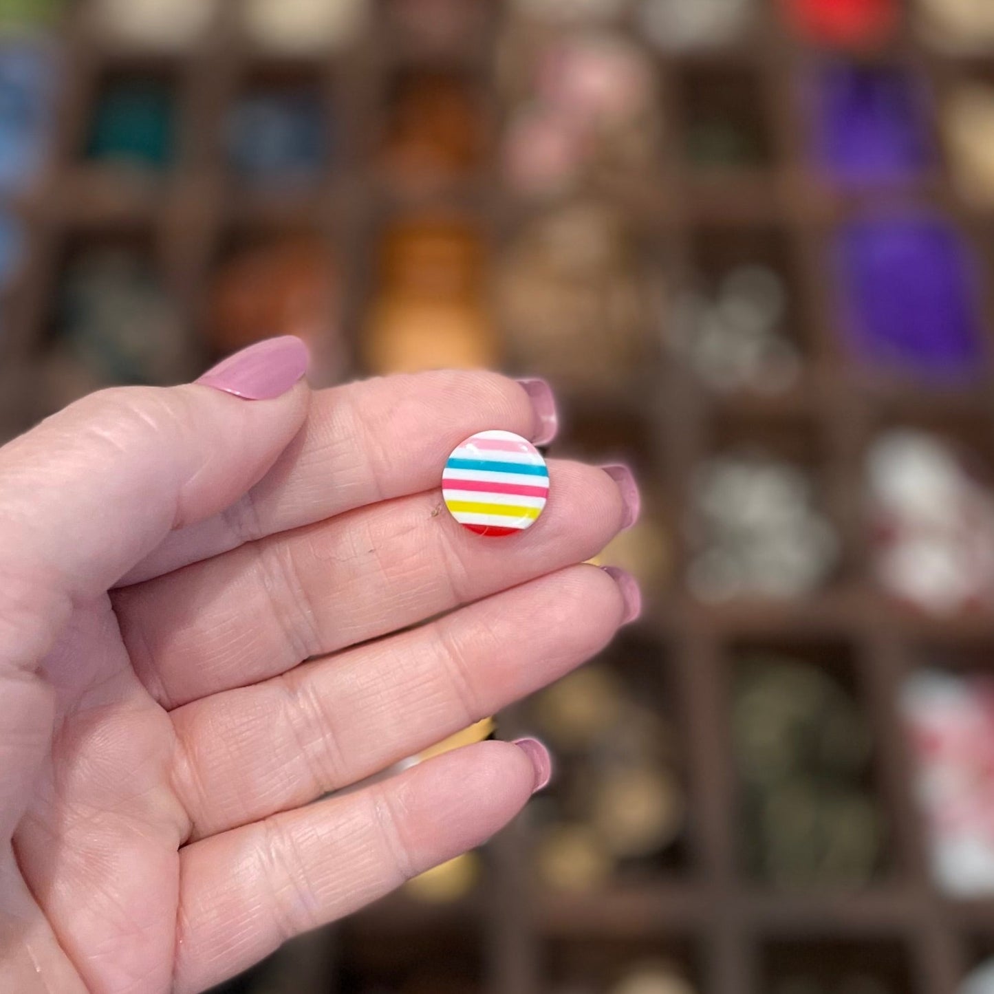 Button, Rainbow Stripes Resin, 14mm