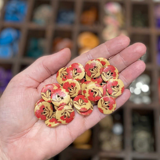 Button, Red Flowers Pear Wood, 18mm