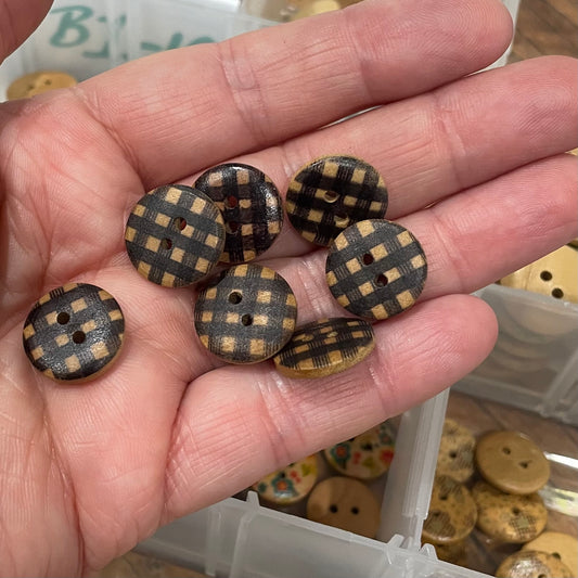 Button, Black Plaid Pear Wood, 15mm