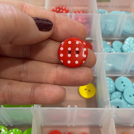 Button, Red with White Spots Resin, 18mm