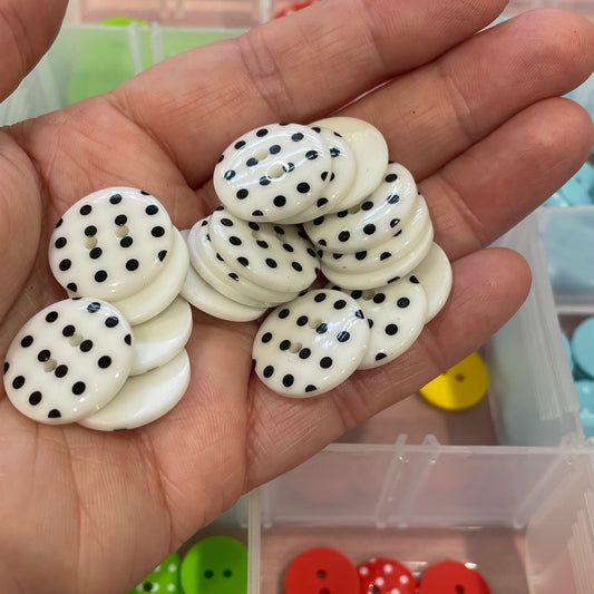 Button, White with Black Spots Resin, 18mm
