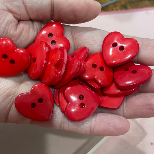 Button, Red Heart Resin, 20mm