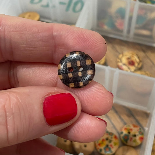 Button, Black Plaid Pear Wood, 15mm