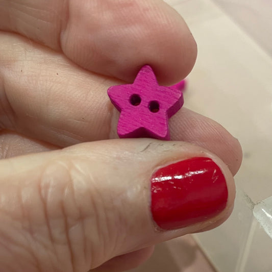 Button, Pink Star Pear Wood, 13mm