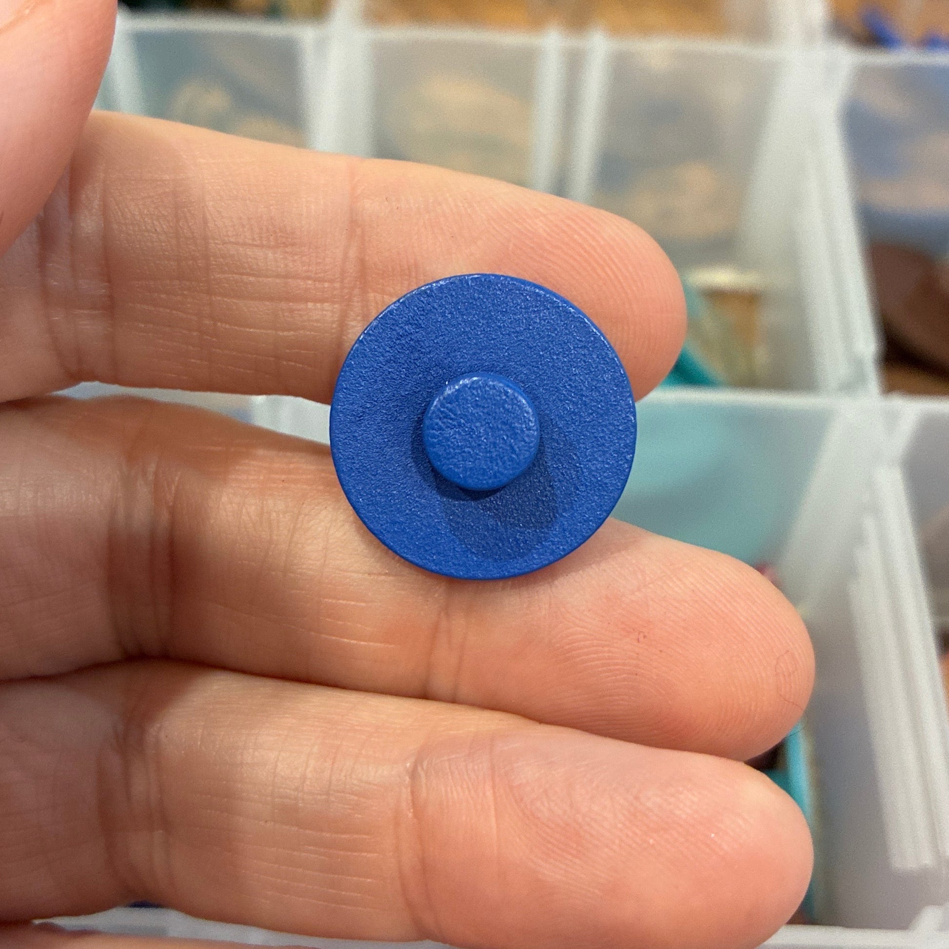 Button, Blue Floral Ying Yang Pear Wood, 20mm Shanked

