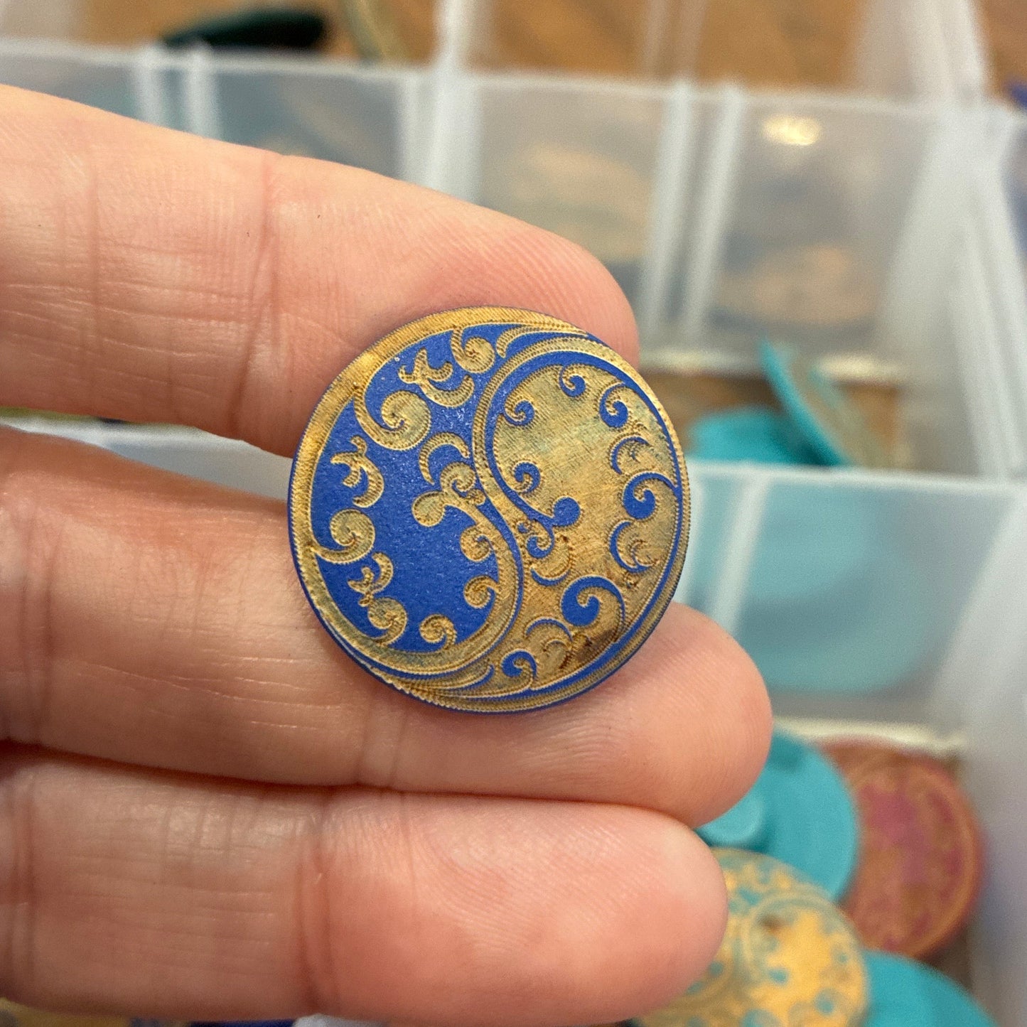 Button, Blue Floral Ying Yang Pear Wood, 23mm Shanked
