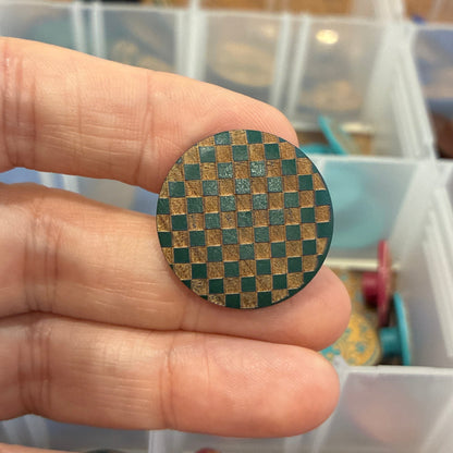 Button, Dark Green Check Pear Wood, 25mm Shanked