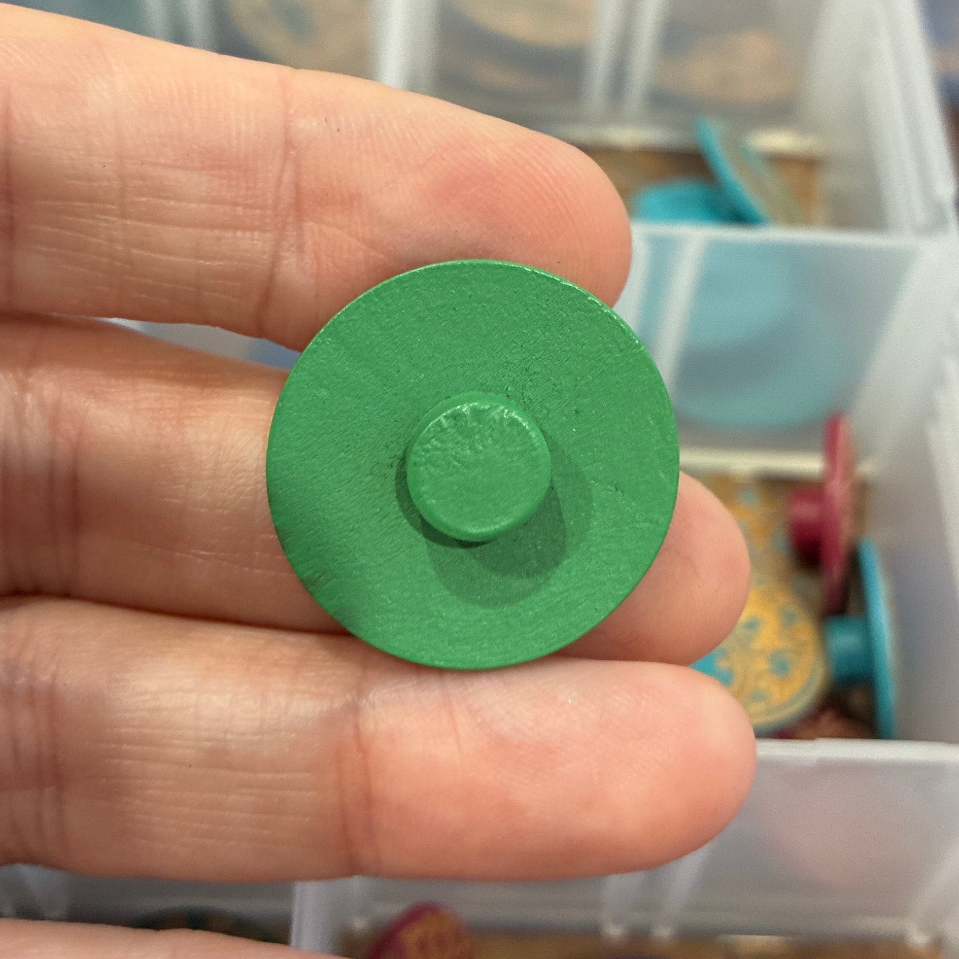 Button, Light Green Check Pear Wood, 25mm Shanked