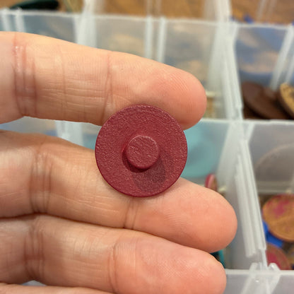 Button, Maroon Check Pear Wood, 20mm Shanked