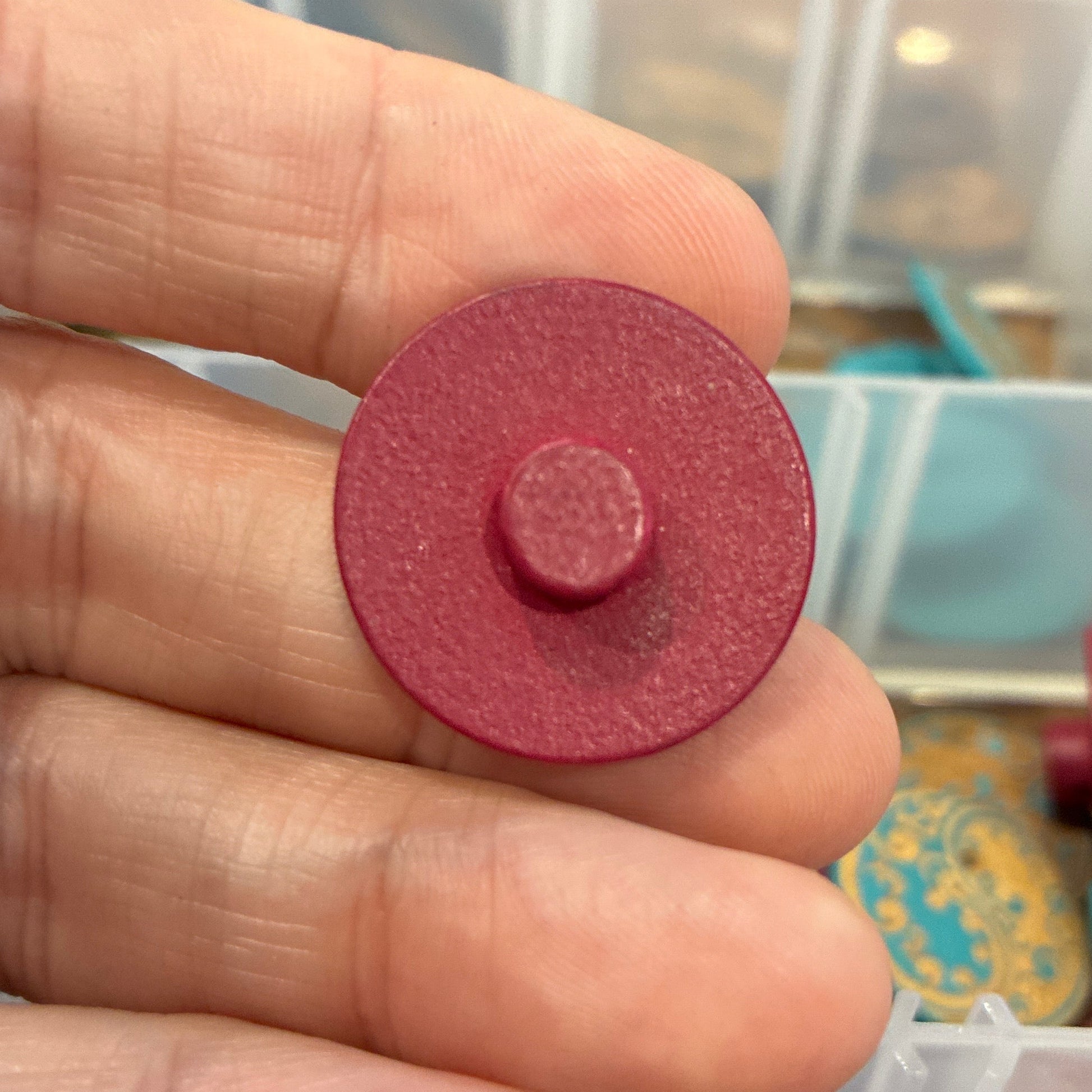 Button, Maroon Floral Ying Yang Pear Wood, 23mm Shanked