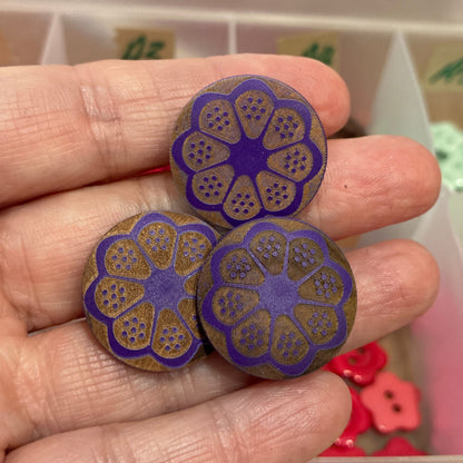 Button, Purple Flower Pear Wood, 23mm Shanked