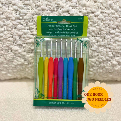 Clover Amour Crochet Hook Set