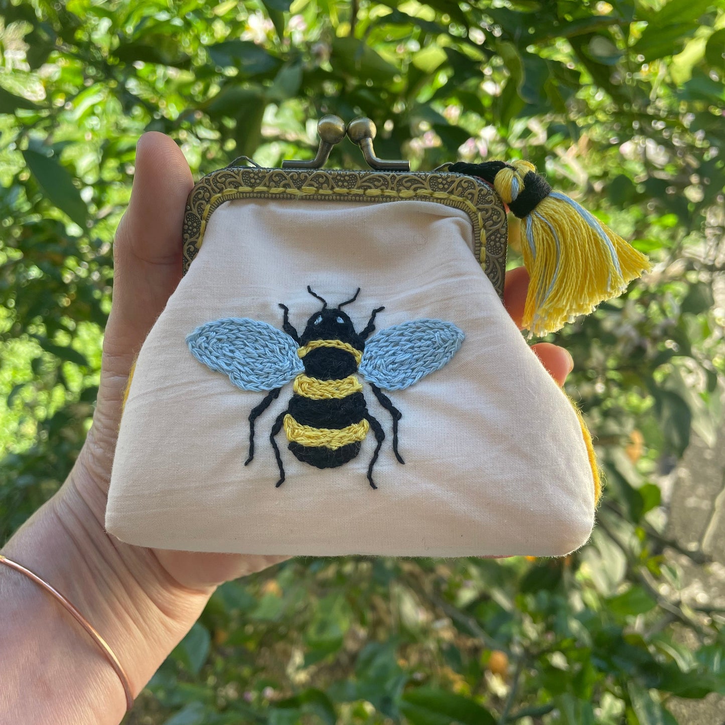 Embroidered Purse Kit, Bee