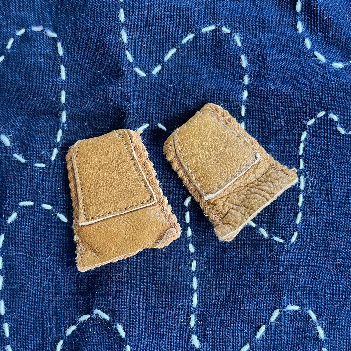 Leather Thimble Set